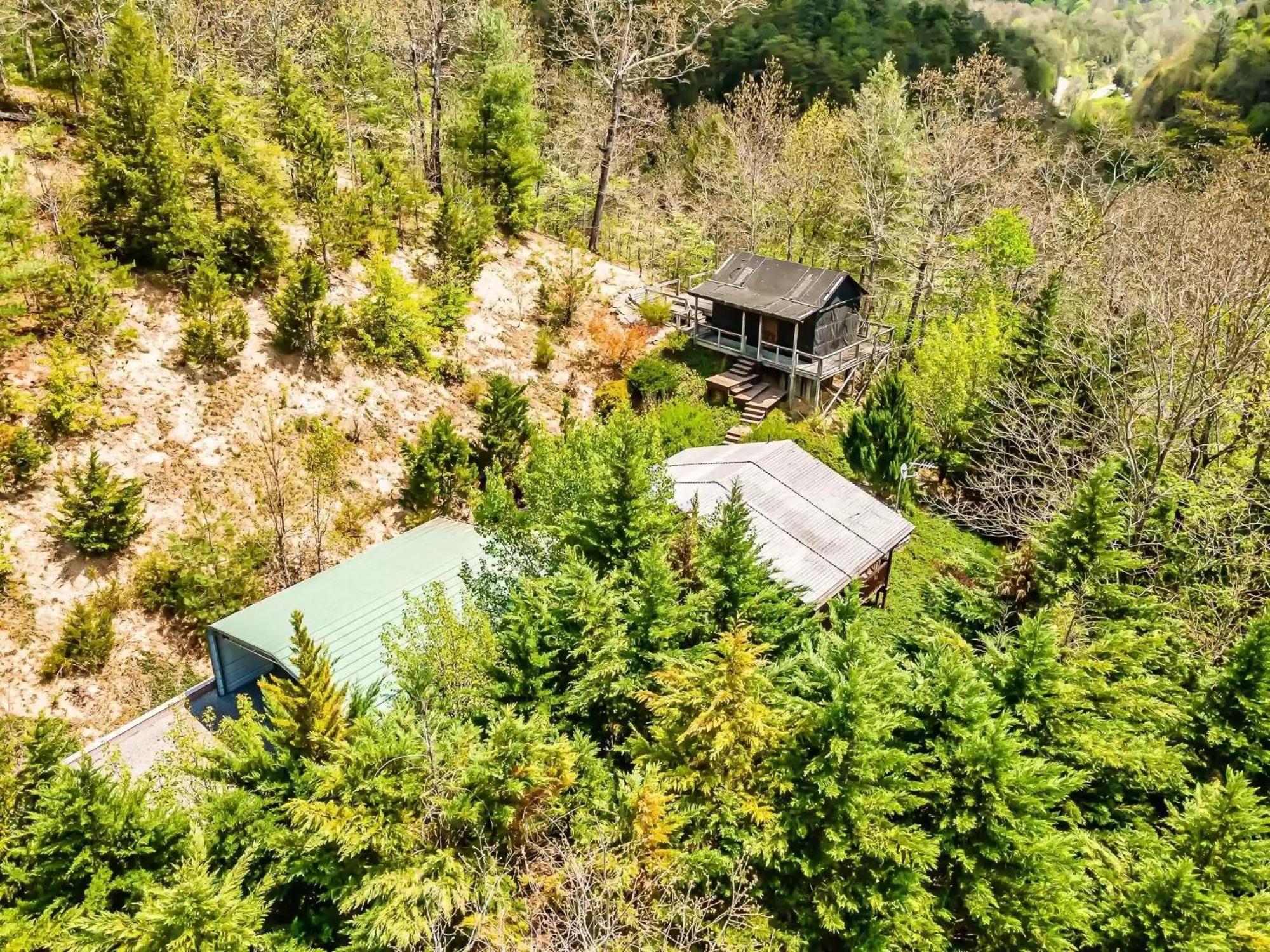 Вілла Tiny House, Wifi,Hot Tub,Secluded Cosby Екстер'єр фото
