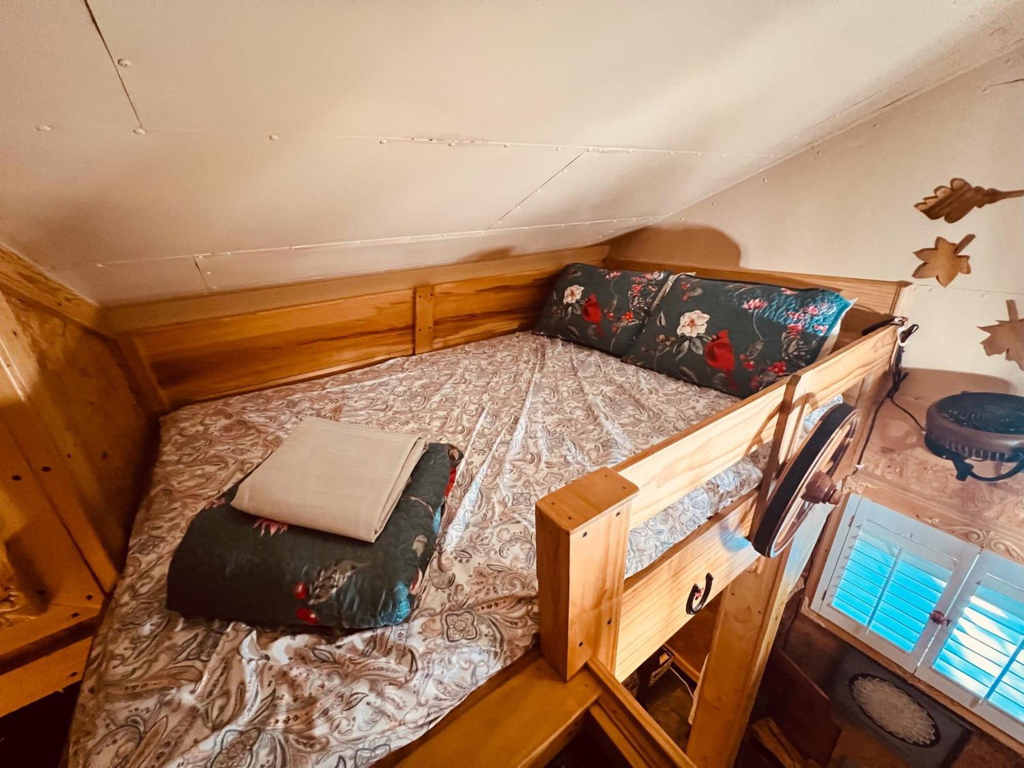 Вілла Tiny House, Wifi,Hot Tub,Secluded Cosby Екстер'єр фото